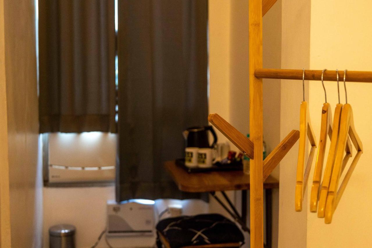 Bunkstay Coworking Hostel & Glamping Rishīkesh Exterior foto